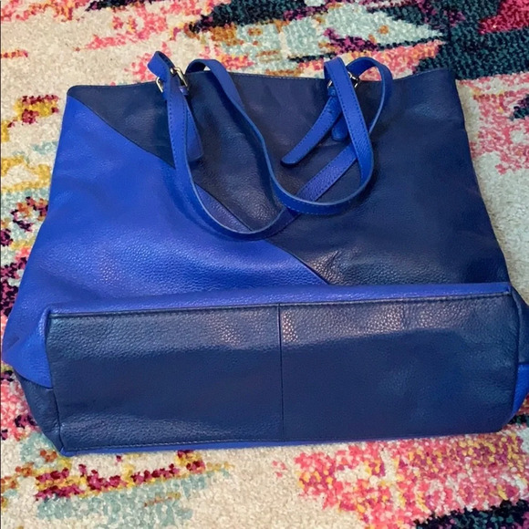 Michelle Vale Blue Leather Tote Bag - Picture 1 of 5